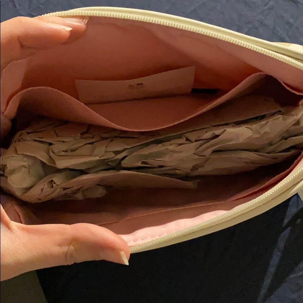 Brand new Coach medium cosmetic bag! - Picture 5 of 5